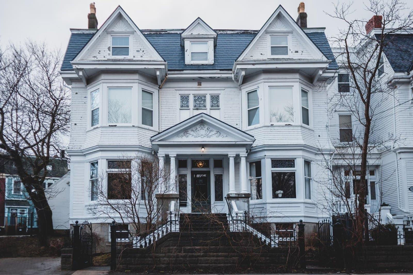 Newton Home Sales: Why Averages Mislead Sellers